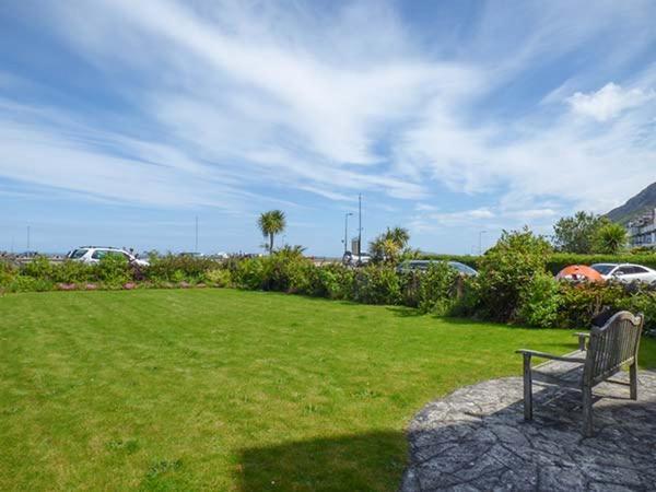 Sea View Apartment スランバイルベハン エクステリア 写真